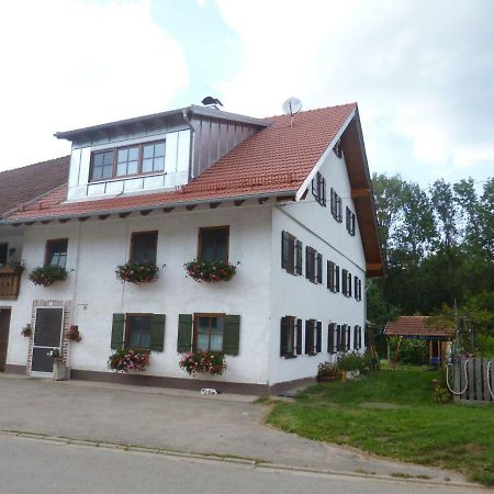 Ferienwohnung Auf Dem Lechsberg Fuchstal エクステリア 写真