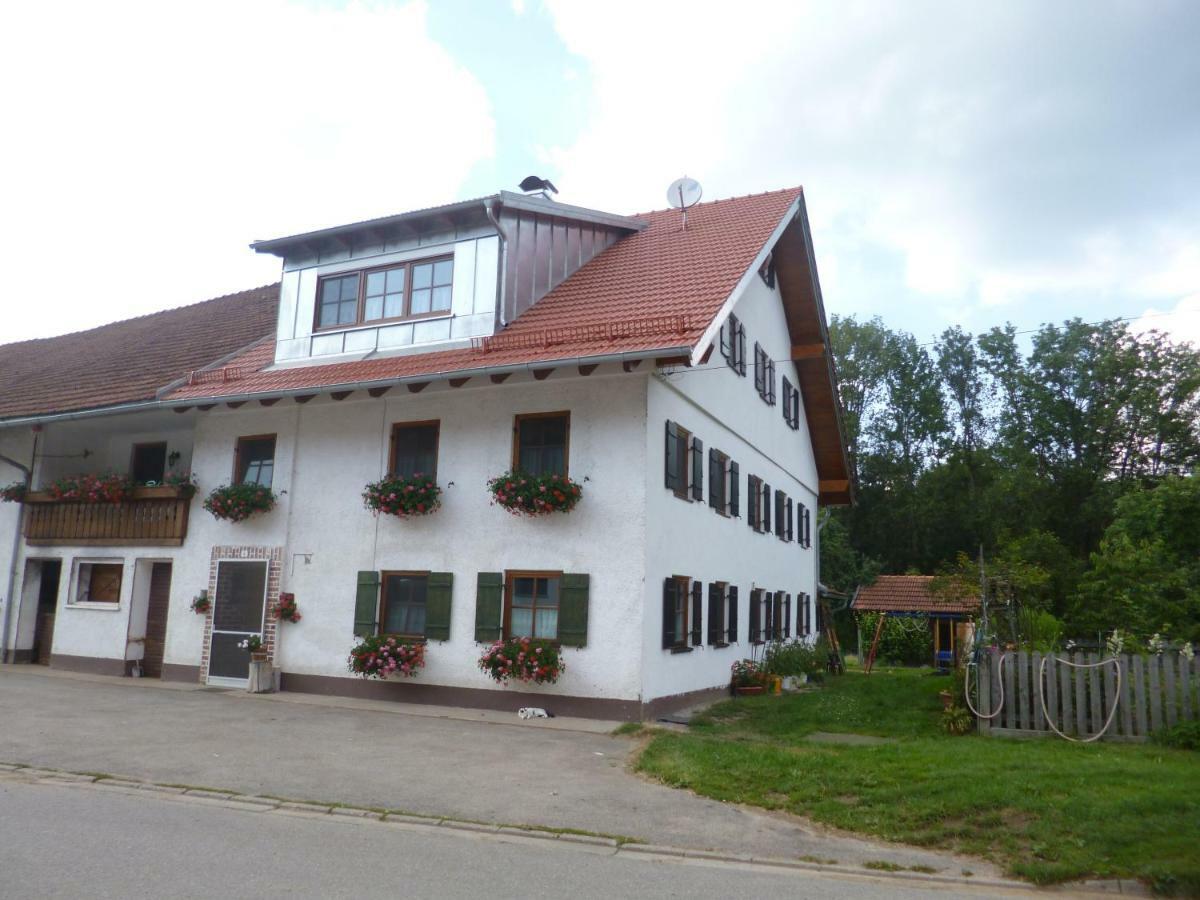 Ferienwohnung Auf Dem Lechsberg Fuchstal エクステリア 写真